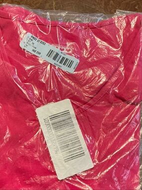 Girls' Bright Pink V-Neck Short Sleeve Tee